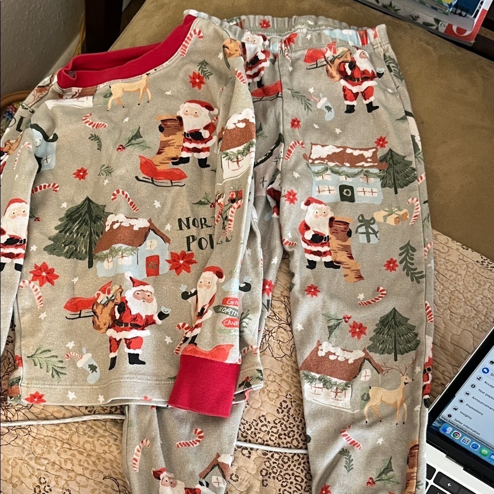 Pottery Barn Kids Christmas Kids Pajamas Size 4T